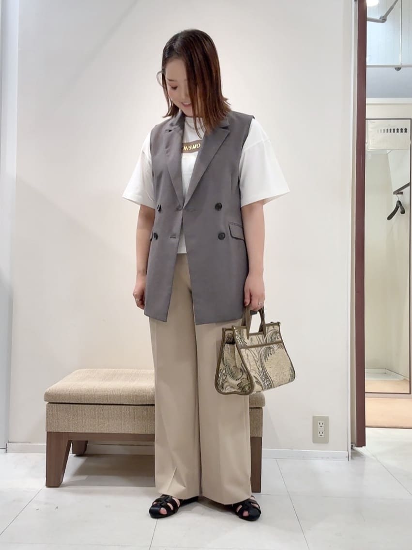 YUIさんの「UNTITLED｜【セットアップ可/洗える】スラブテーラードカラージレ」を使ったコーディネート