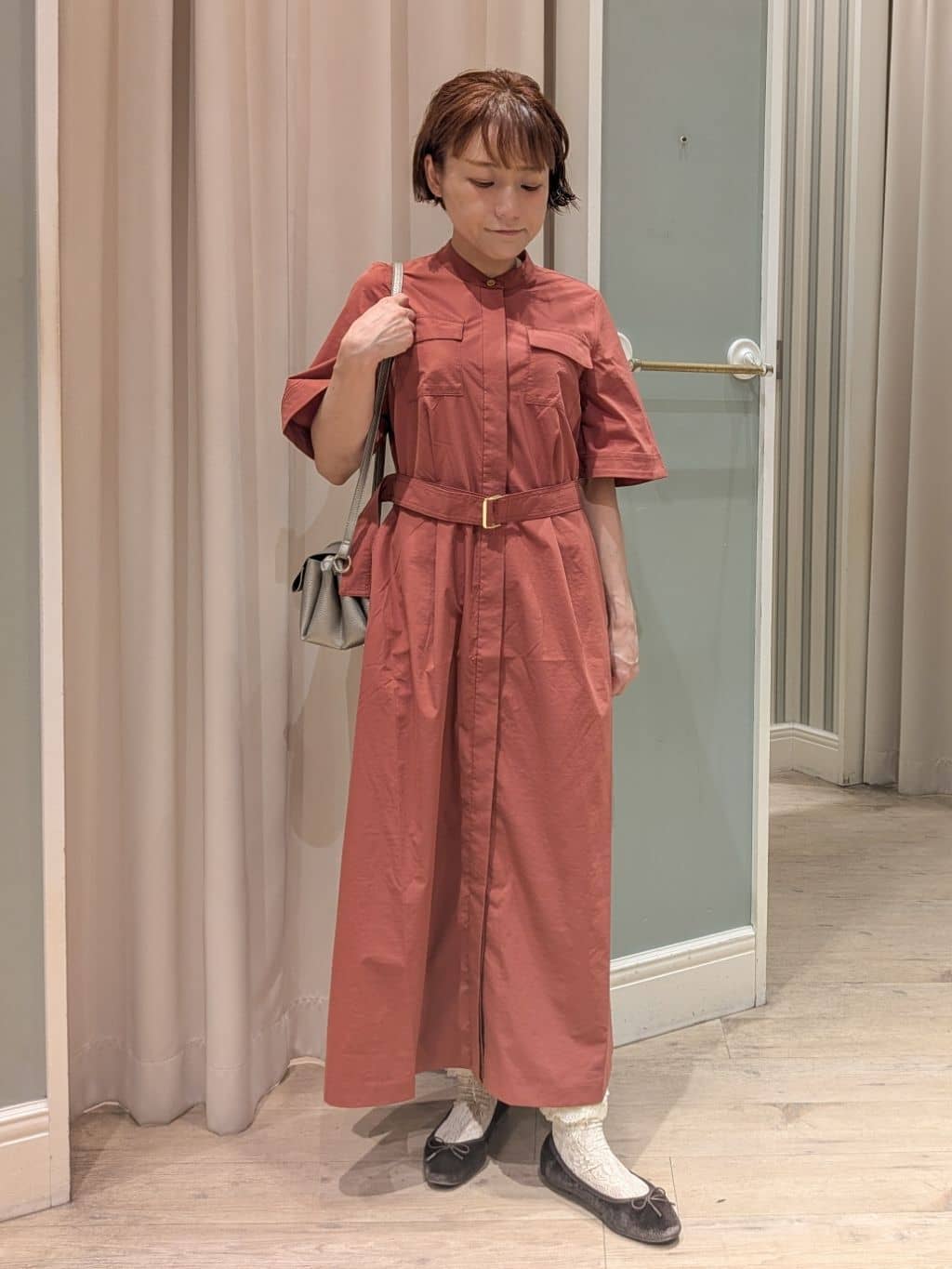 ちゃさんの「grove｜さっと二の腕カバー　大人な抜け感シアーラグランVネックカーデ」を使ったコーディネート