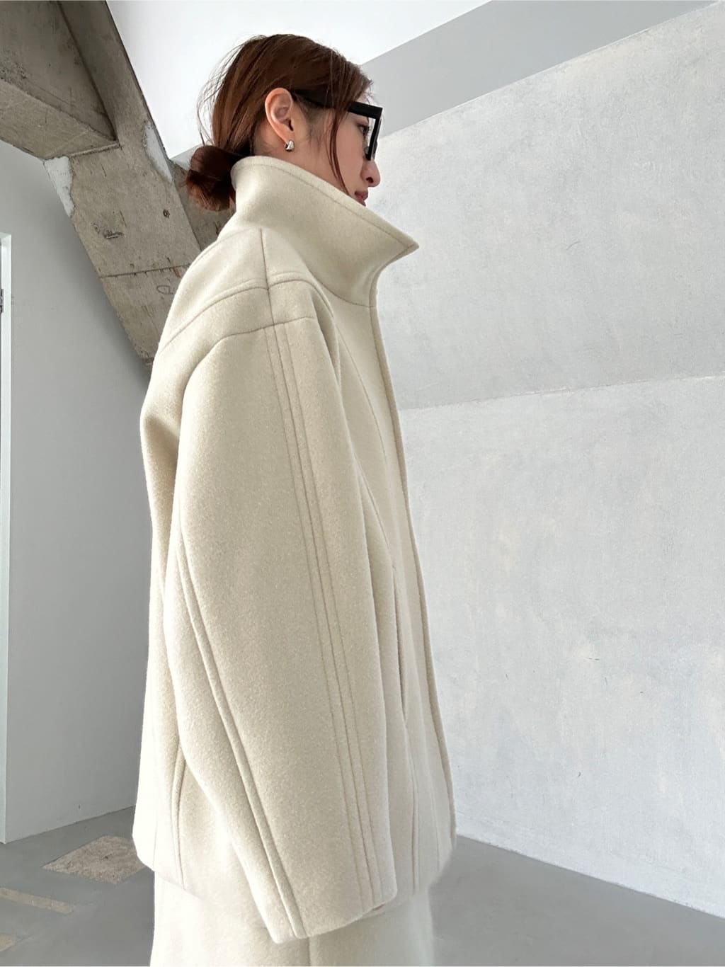 harunaさんの「CODE A｜wool volume short coat」を使ったコーディネート