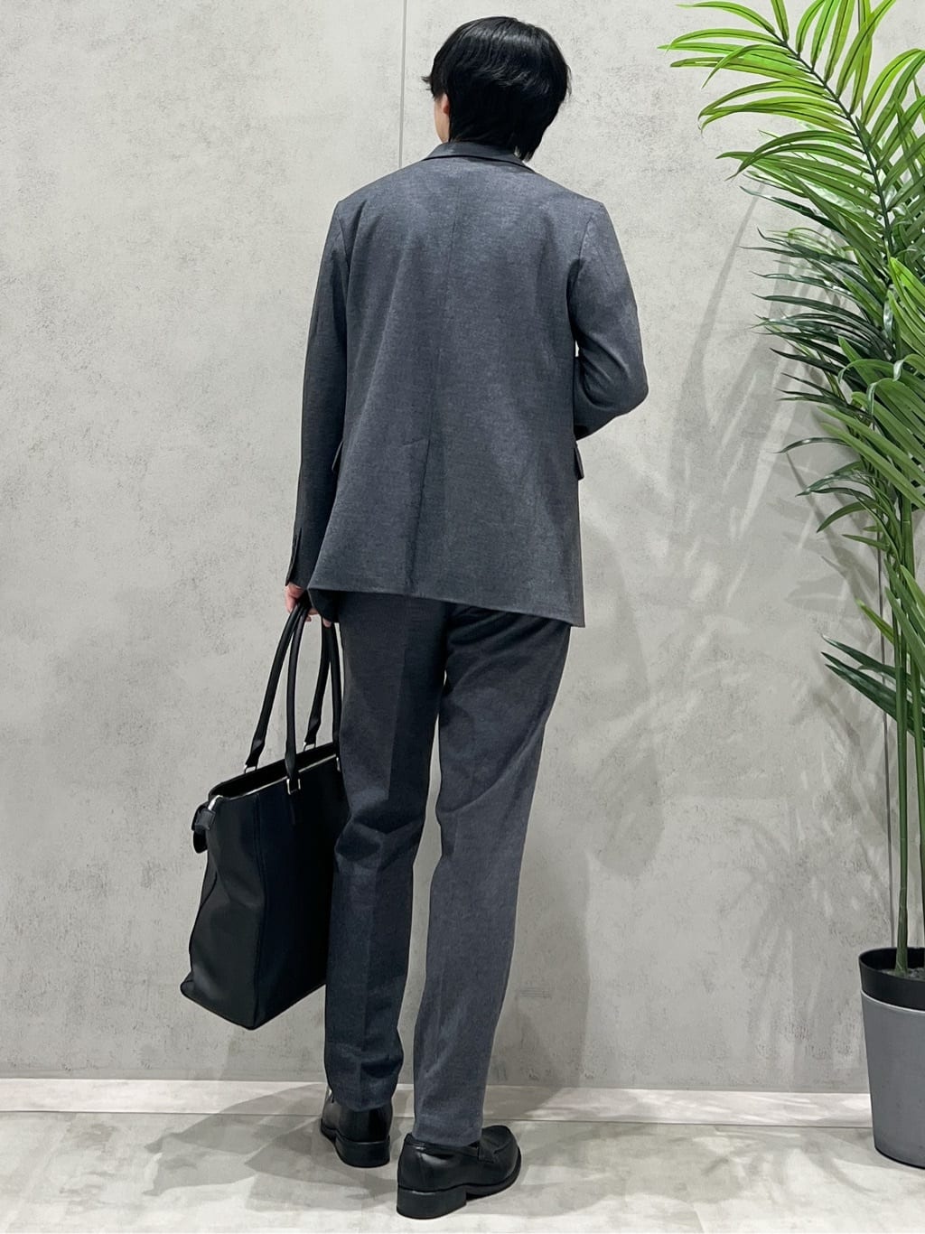 SHI-MAさんの「THE SHOP TK｜起毛TRジャージジャケット 【洗濯機OK／ストレッチ／セットアップ可】」を使ったコーディネート