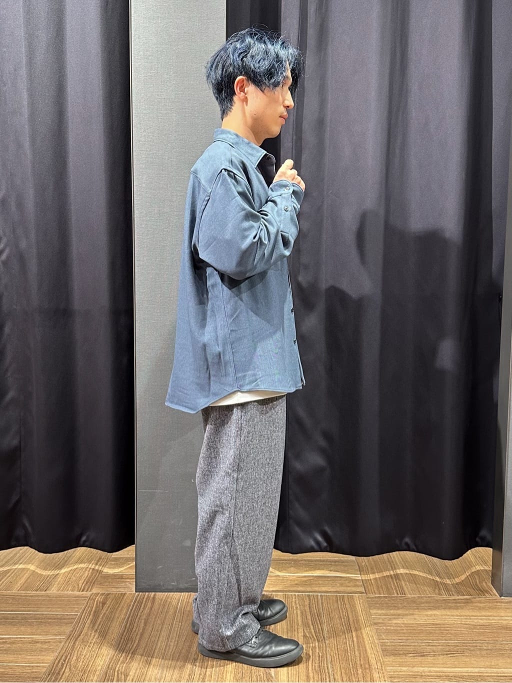 tomoyaさんの「THE SHOP TK｜ハンドステッチ長袖Tシャツ 【洗濯機OK】」を使ったコーディネート