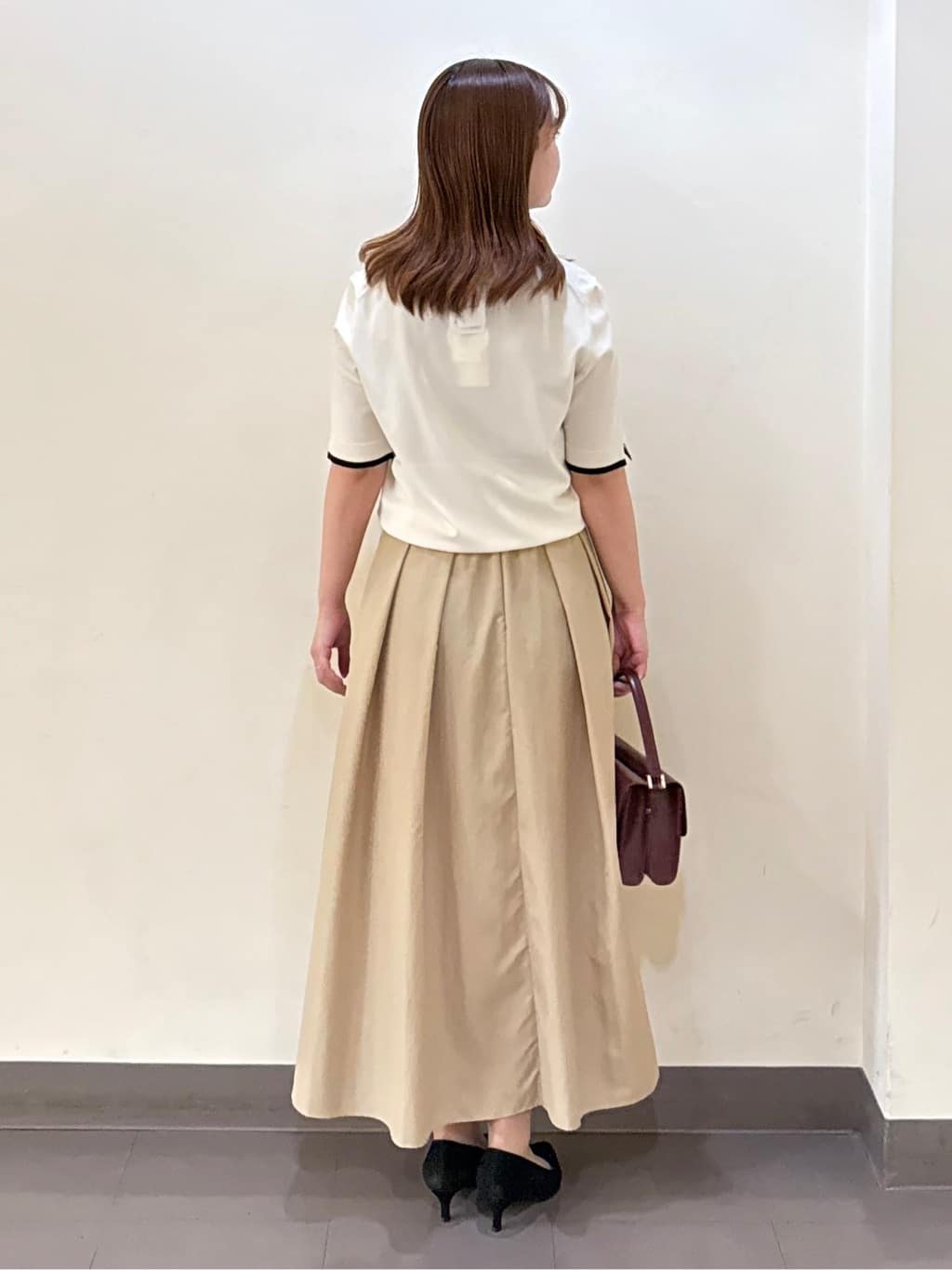 いくみさんの「UNTITLED｜【アンサンブル可/薄手/洗える】5分袖クルーニット」を使ったコーディネート