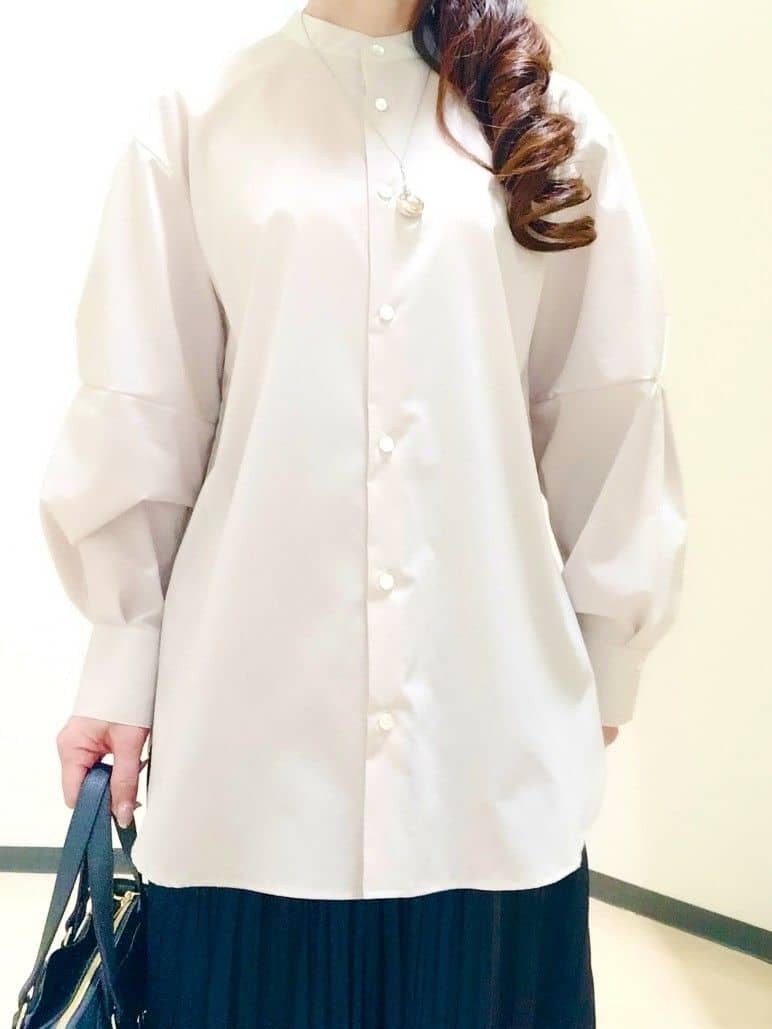花さんの「Reflect｜【軽い羽織に◎】フロントファスナー開きベスト」を使ったコーディネート