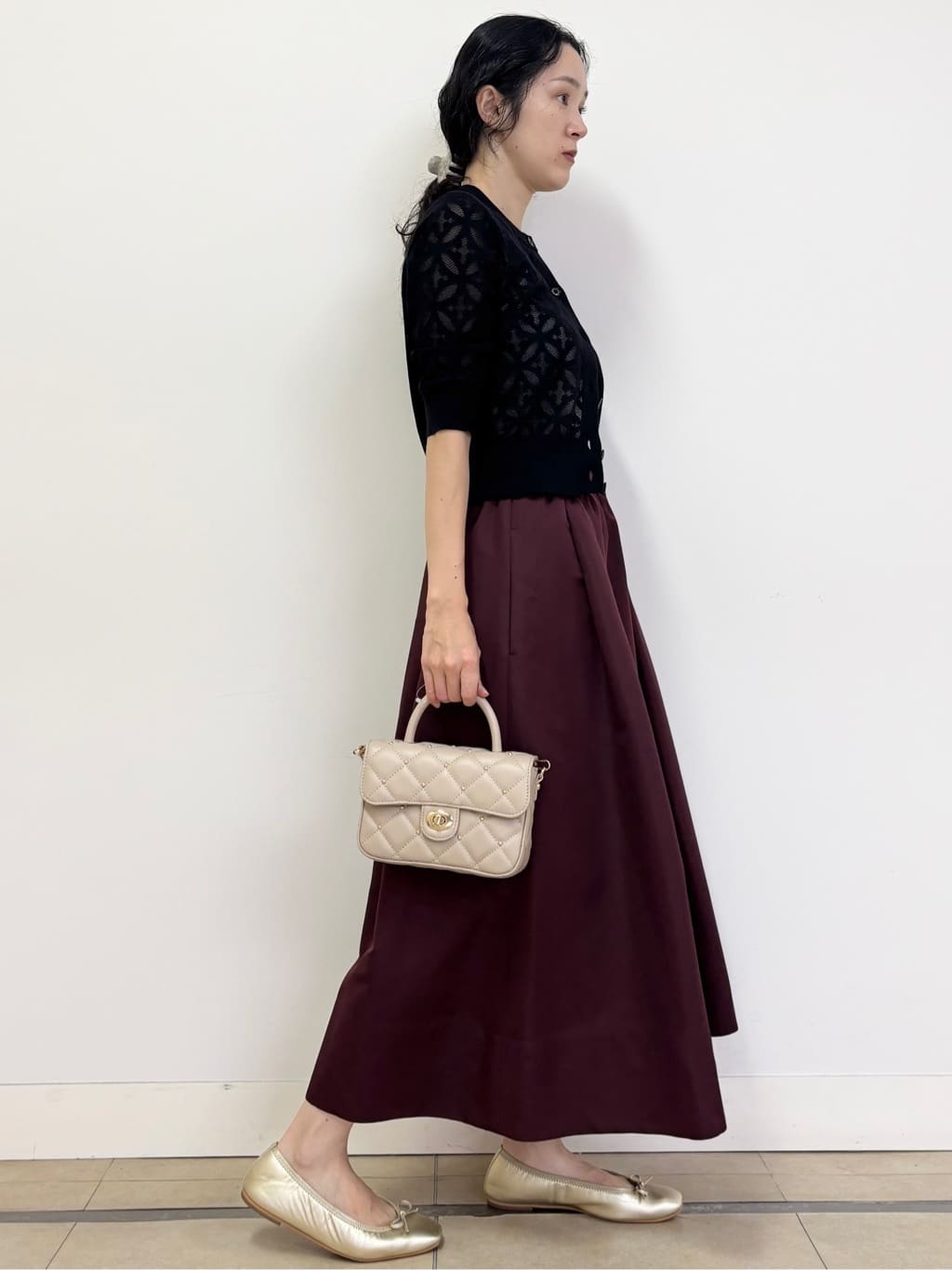YOKOTAさんの「DRESSTERIOR｜キルテッドショルダーバッグ」を使ったコーディネート