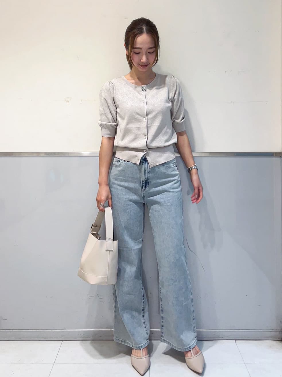 ミーさんの「index｜《丈が選べる》デニムバギーパンツ【洗濯機洗い可】」を使ったコーディネート