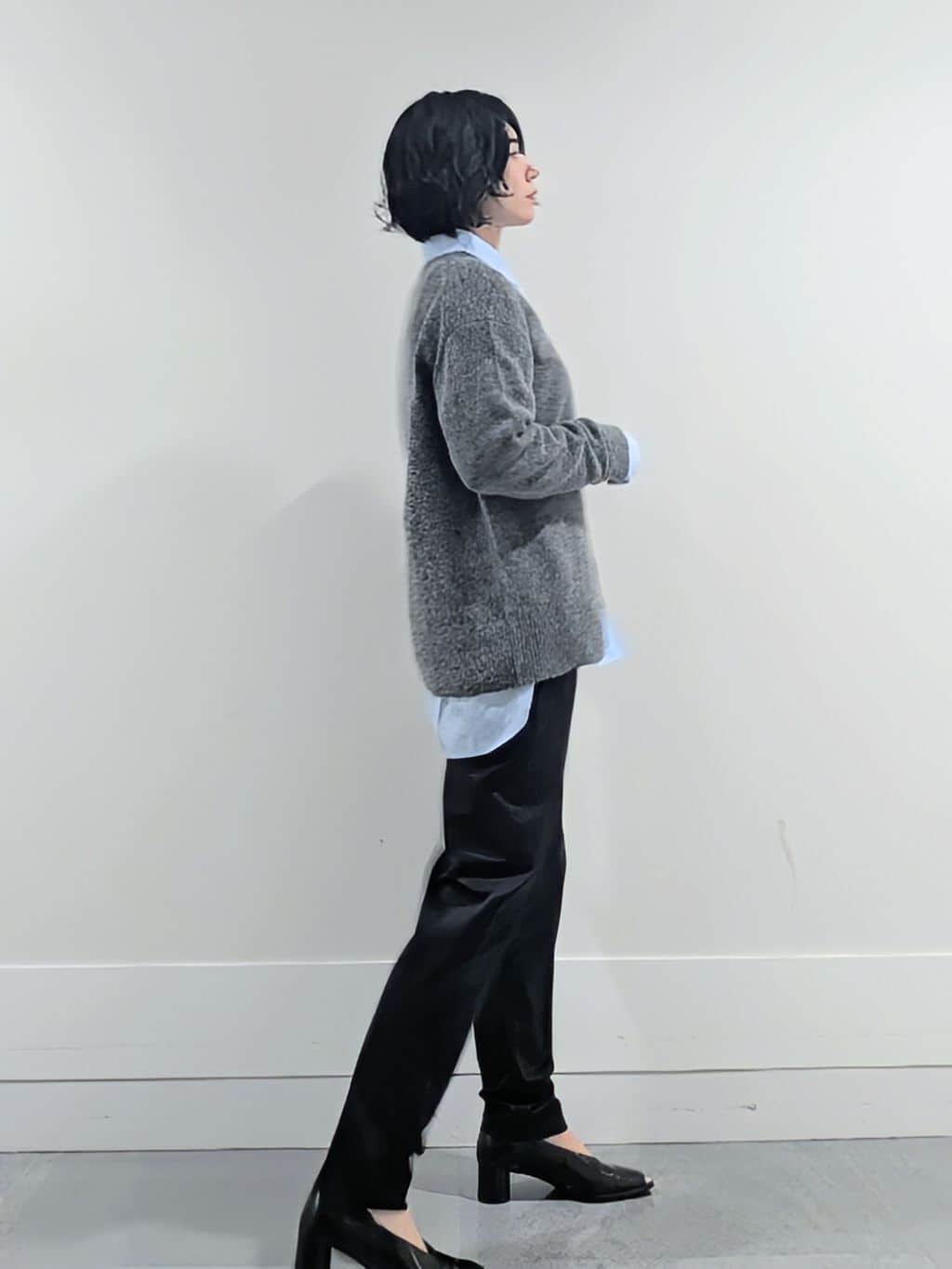 ミズタさんの「UNTITLED｜【トレンド/柔らかな素材感】ビスチェセットカーディガン」を使ったコーディネート