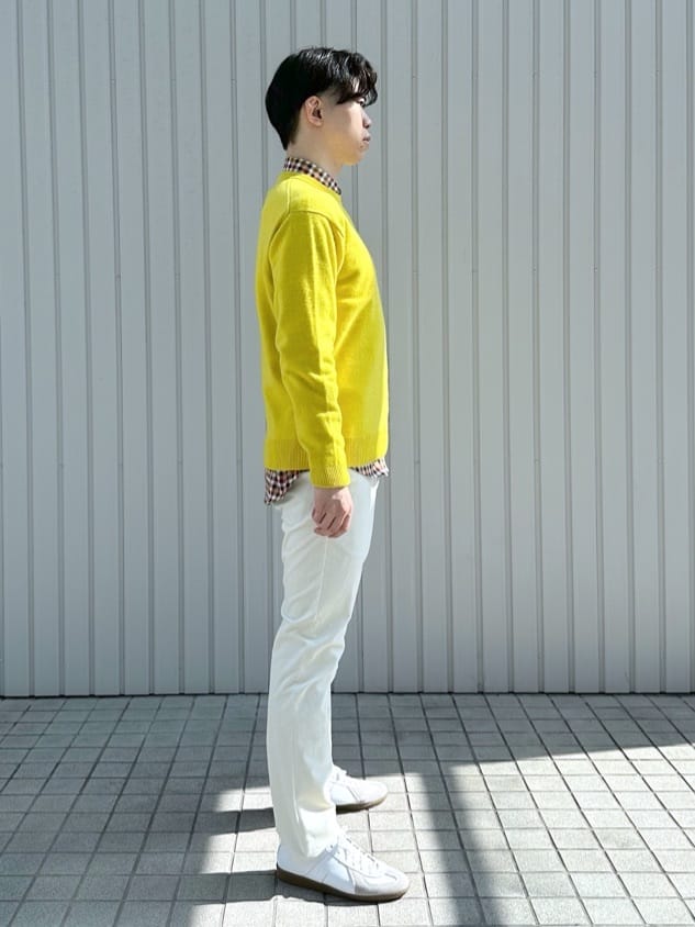 イッシーさんの「TAKEO KIKUCHI｜【Air Palette Knit】ワンポイント カラーニット プルオーバー」を使ったコーディネート
