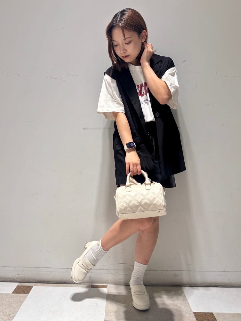 せらら⭐️さんの「ESPERANZA｜ヒールアップローファー」を使ったコーディネート