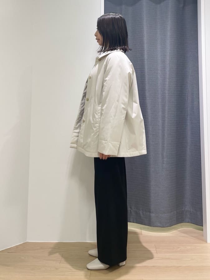 Mikoさんの「INDIVI｜【洗える／毛玉になりにくい】エクストラファインウール リブタートルニット」を使ったコーディネート