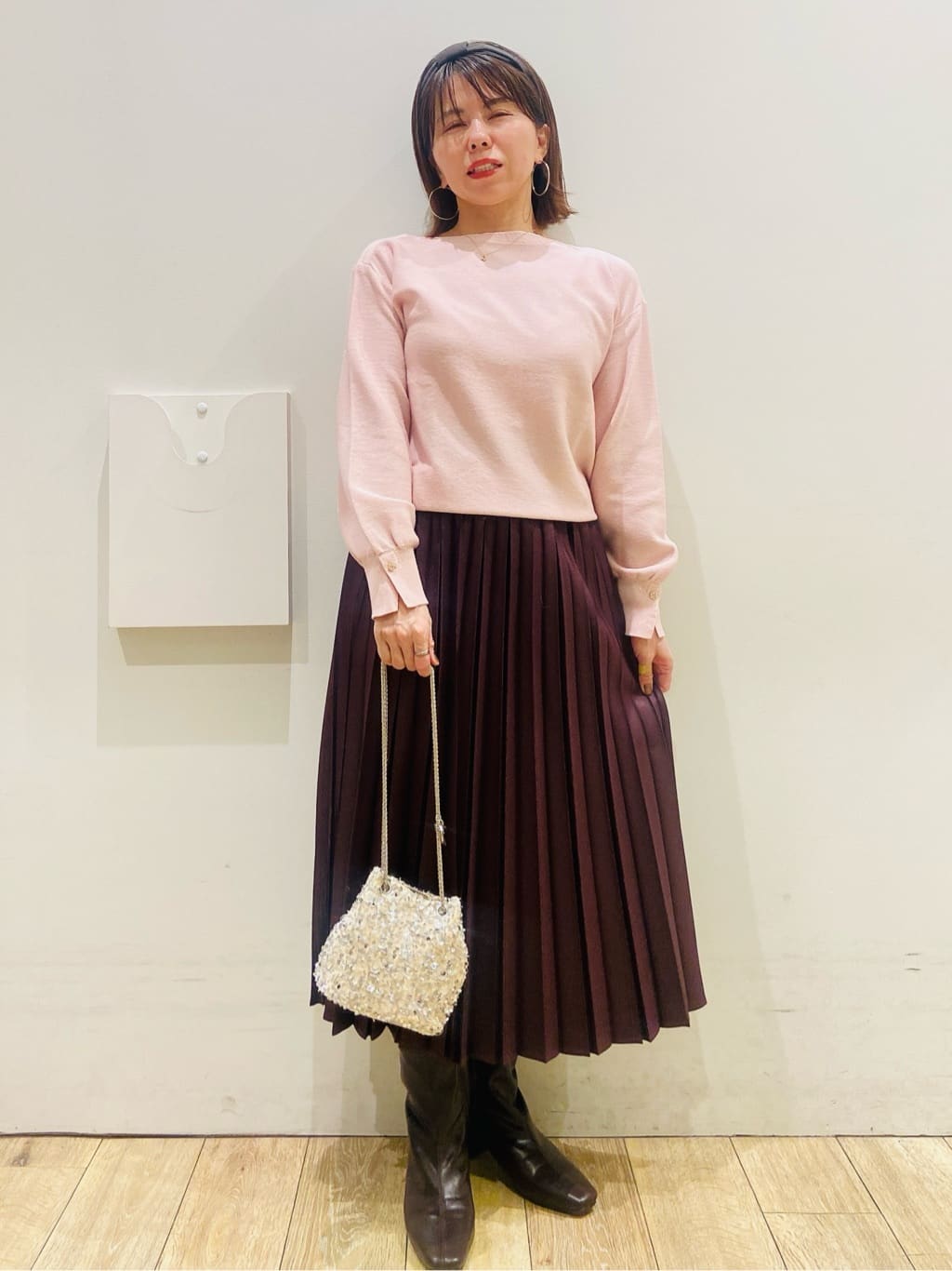YUKOさんの「index｜ラメガーター編みボートネックニット【洗濯機OK】《8col／XS～LL》」を使ったコーディネート