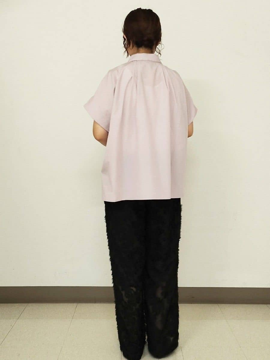 しょーこさんの「OPAQUE.CLIP｜《andGIRL掲載》リラクシーシャツ【洗濯機洗い可】」を使ったコーディネート