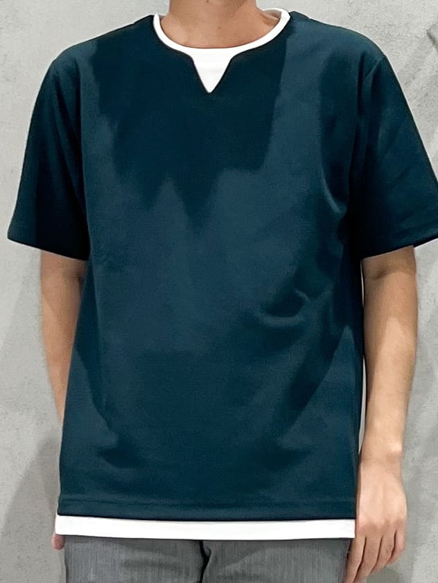 SHI-MAさんの「THE SHOP TK｜ツイルキーネック 半袖Tシャツ 接触冷感/洗濯機OK」を使ったコーディネート