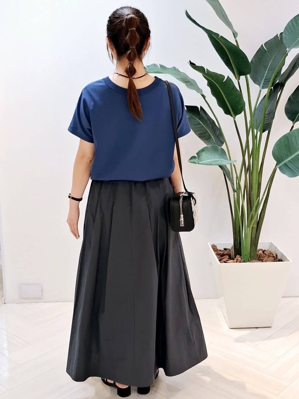 YuKaRiさんの「UNTITLED｜【洗える/前後2WAY】ネックプルオーバーニット」を使ったコーディネート