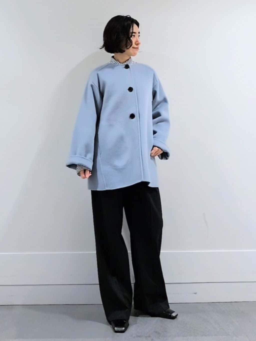 ミズタさんの「UNTITLED｜【ミディ丈/軽やか】セミラグランリバー コート」を使ったコーディネート