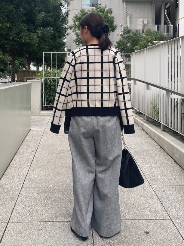 abeさんの「Couture brooch｜フェイクファーチェーンバッグ」を使ったコーディネート