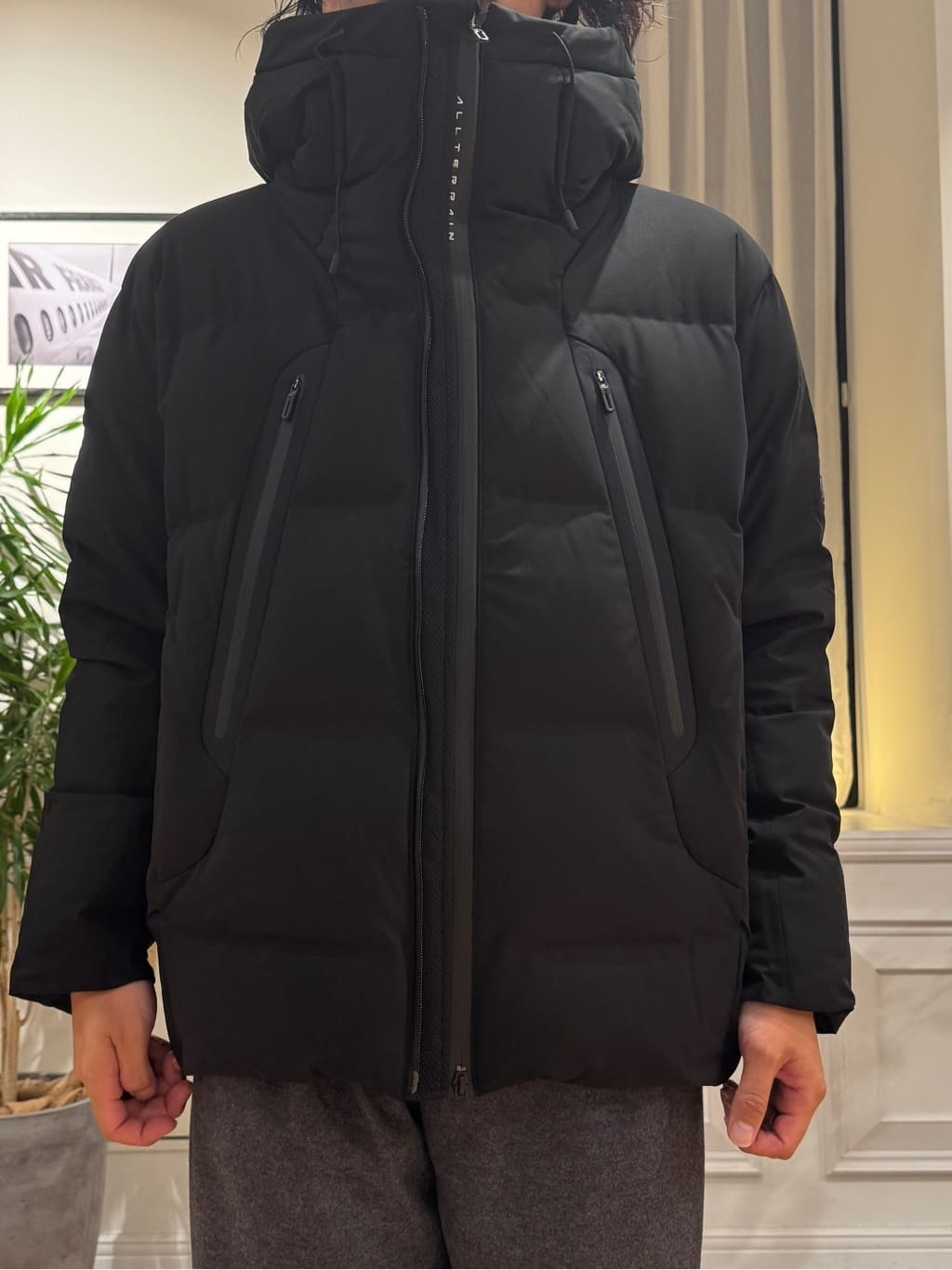 kawarataniさんの「DRESSTERIOR｜エクスクルーシブフライスロングTシャツ」を使ったコーディネート