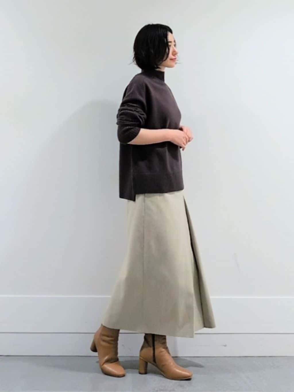 ミズタさんの「UNTITLED｜【8色展開/洗える】ウールカシミヤ ハイネックニット」を使ったコーディネート