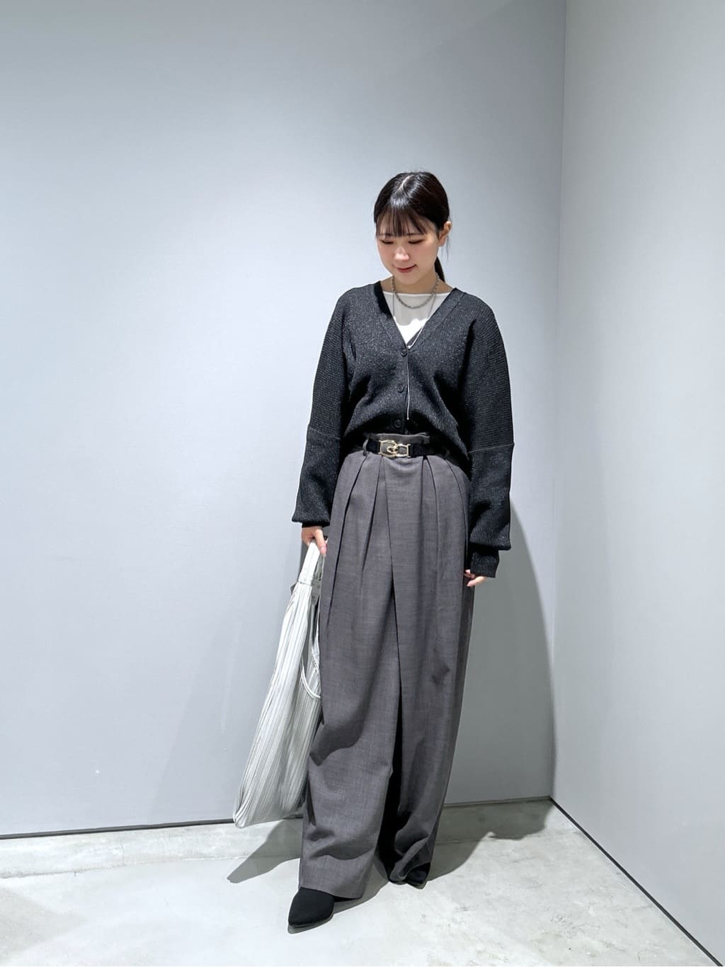 Renoさんの「INDIVI｜センタータックメランジワイドパンツ」を使ったコーディネート