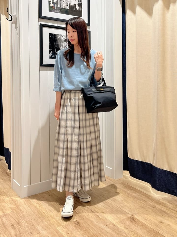 mihoさんの「Dessin｜【洗える】インディゴ天竺デニム調カットソー」を使ったコーディネート