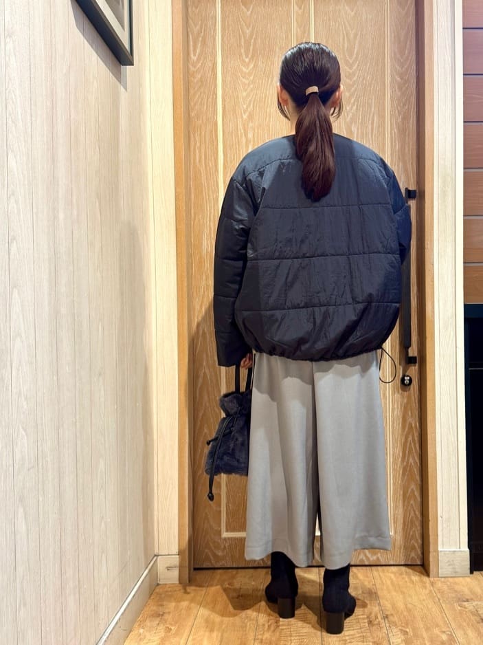KAORIさんの「SHOO･LA･RUE｜【洗濯機可/撥水/リバーシブル】 ノーカラー中綿ブルゾン」を使ったコーディネート