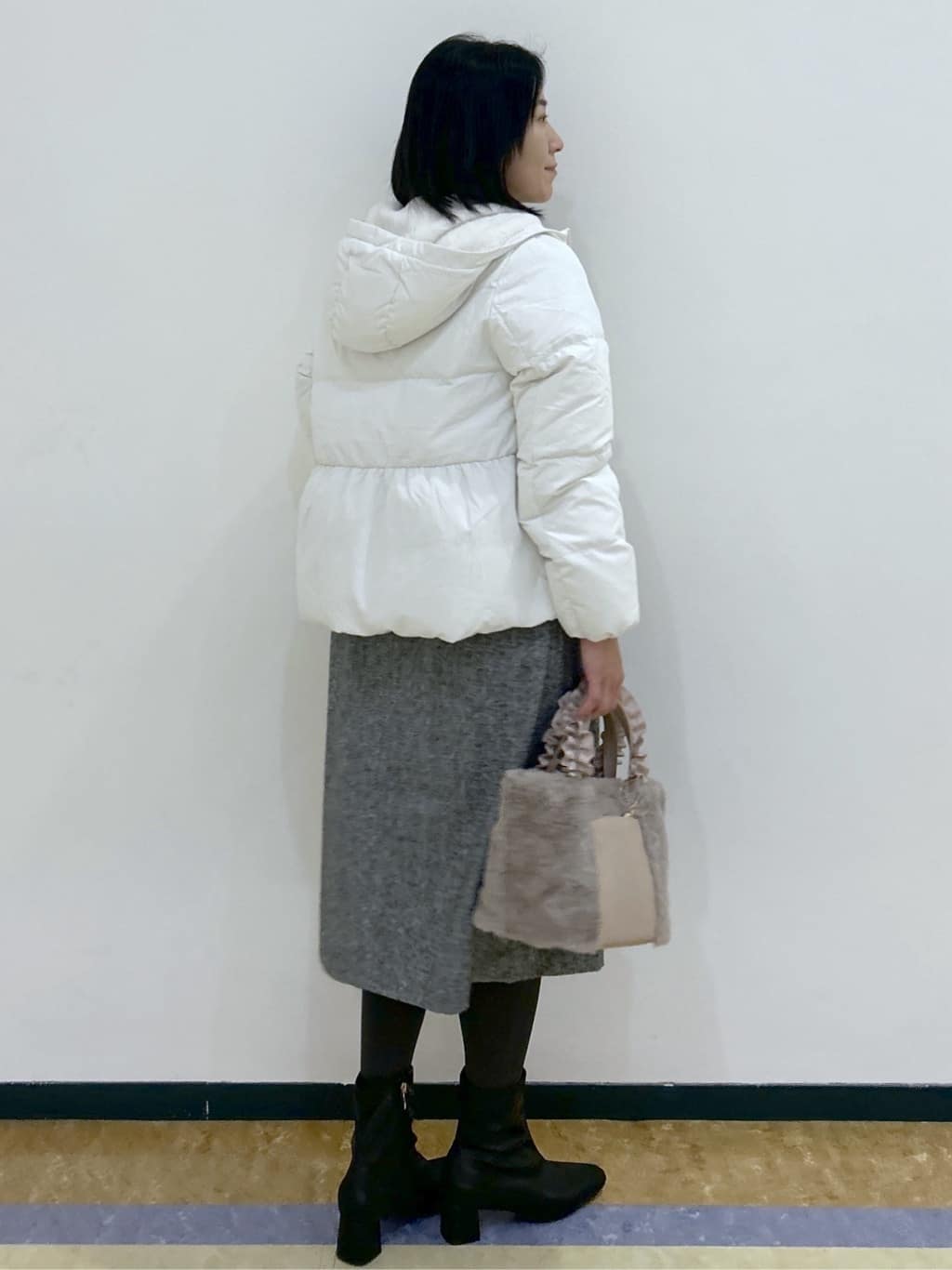 su.さんの「index｜KAWADAダウンペプラムショートコート【撥水／洗濯機OK／静電気防止裏地】」を使ったコーディネート