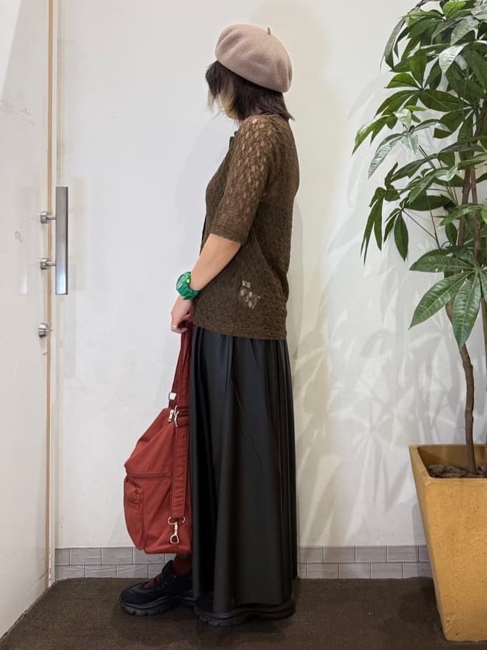 misakiさんの「SHOO･LA･RUE｜【S-LL/5分袖】大人の抜け感 襟付きレーストップス」を使ったコーディネート