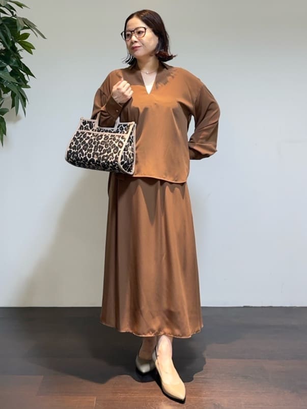 Asamiさんの「UNTITLED｜【セットアップ可/スキッパー/ゆったり】リラクパウダーシャツ」を使ったコーディネート