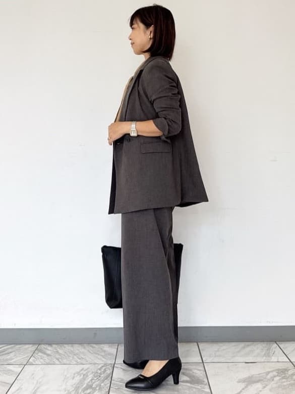 nekoさんの「Reflect｜【キレイめスタイル／通勤におすすめ◎】ボウタイシャンブレーカラーブラウス」を使ったコーディネート