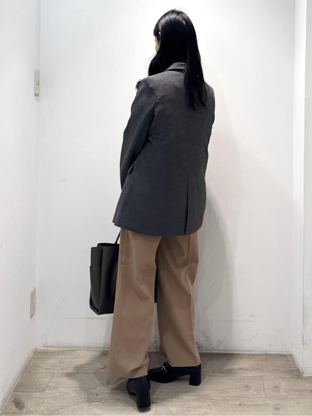 yuicciさんの「OPAQUE.CLIP｜《ツインセット》ショートラメニット&times;フレアタンクトップ【洗濯機OK】」を使ったコーディネート