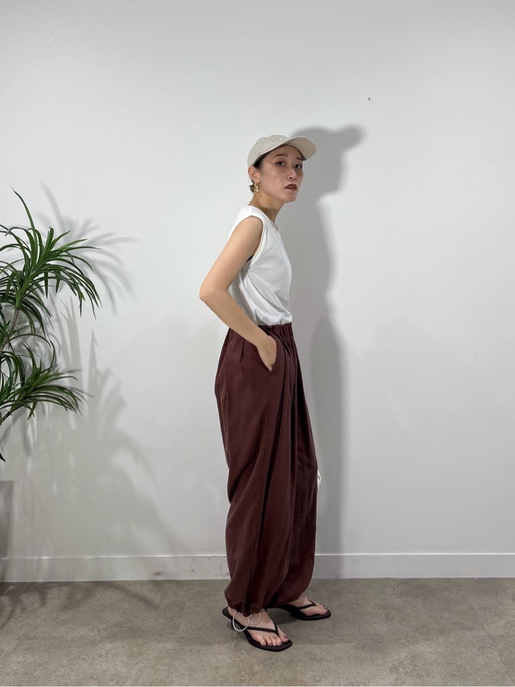 kotakiさんの「INDIVI｜キャミセットカットソー」を使ったコーディネート