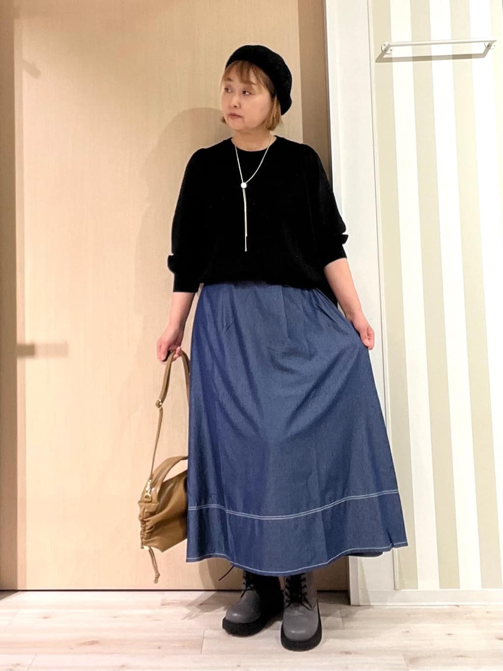 ぷくりんさんの「SHOO･LA･RUE｜【洗濯機可/S-LL/アンサンブル可】8分袖で手元を華奢に魅せる さらっとタッチニット」を使ったコーディネート