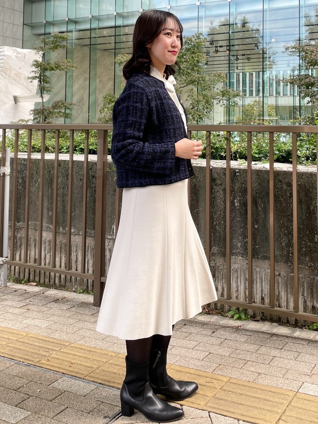 yukariさんの「Reflect｜【お食事会やお出かけに◎】ふんわりジャカード編みカーディガン」を使ったコーディネート