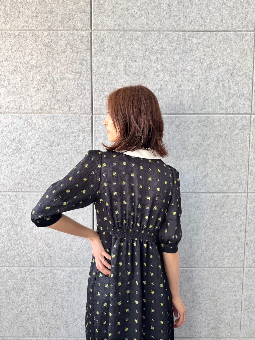 uchi__yamaさんの「CODE A｜blooming flower dress」を使ったコーディネート