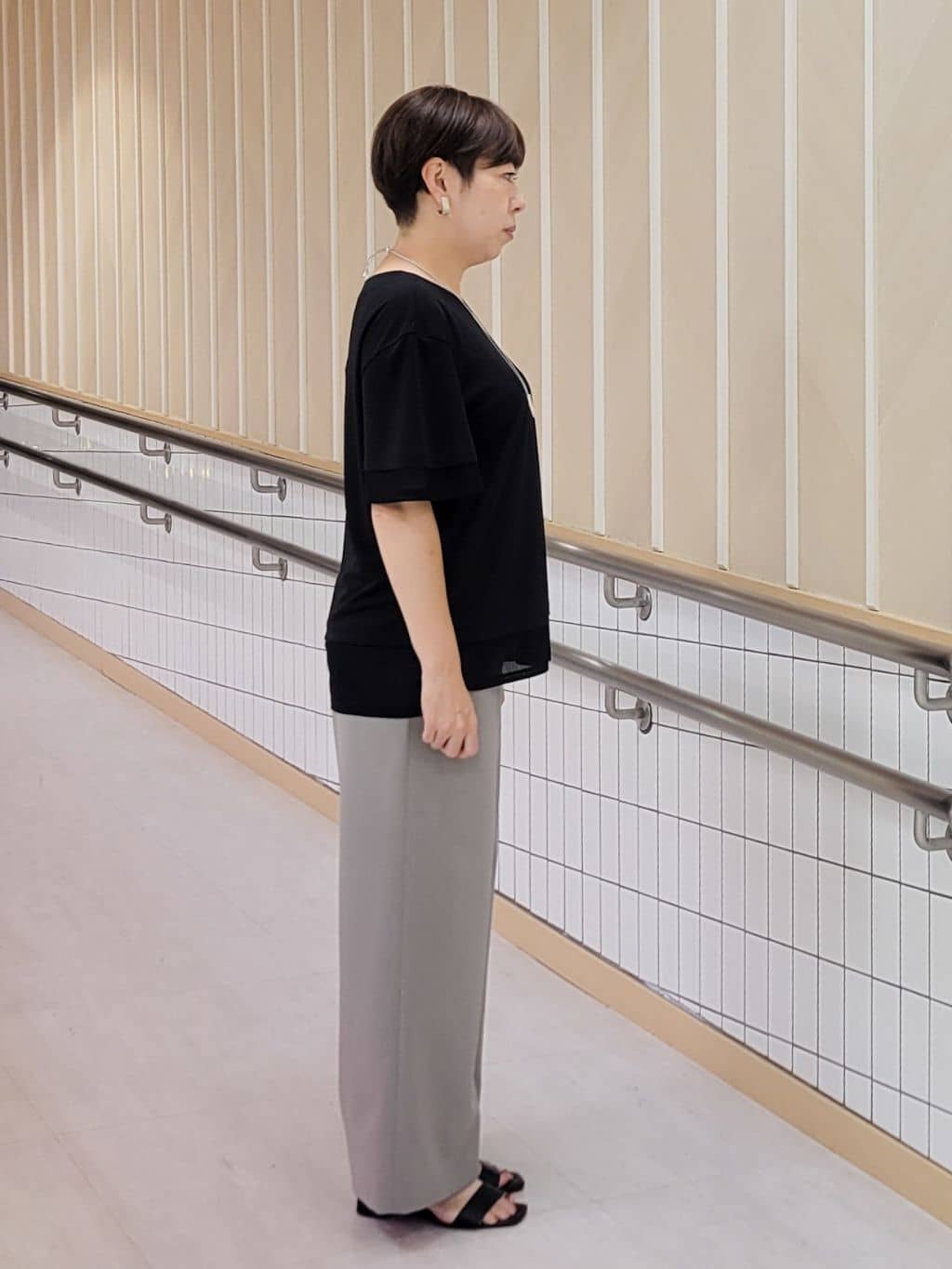 tomoさんの「COUP DE CHANCE｜【手洗い可】リラクシージャージトップス」を使ったコーディネート