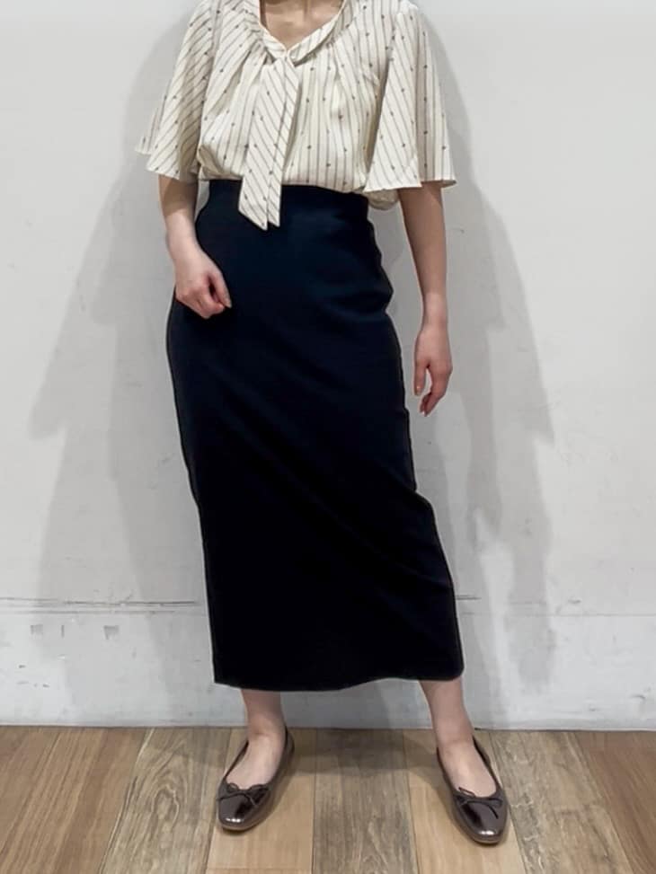 山さんさんの「grove｜最終お値下げ！！【人間工学】つつまれフィットバレエシューズ （抗菌防臭加工裏地使用）」を使ったコーディネート