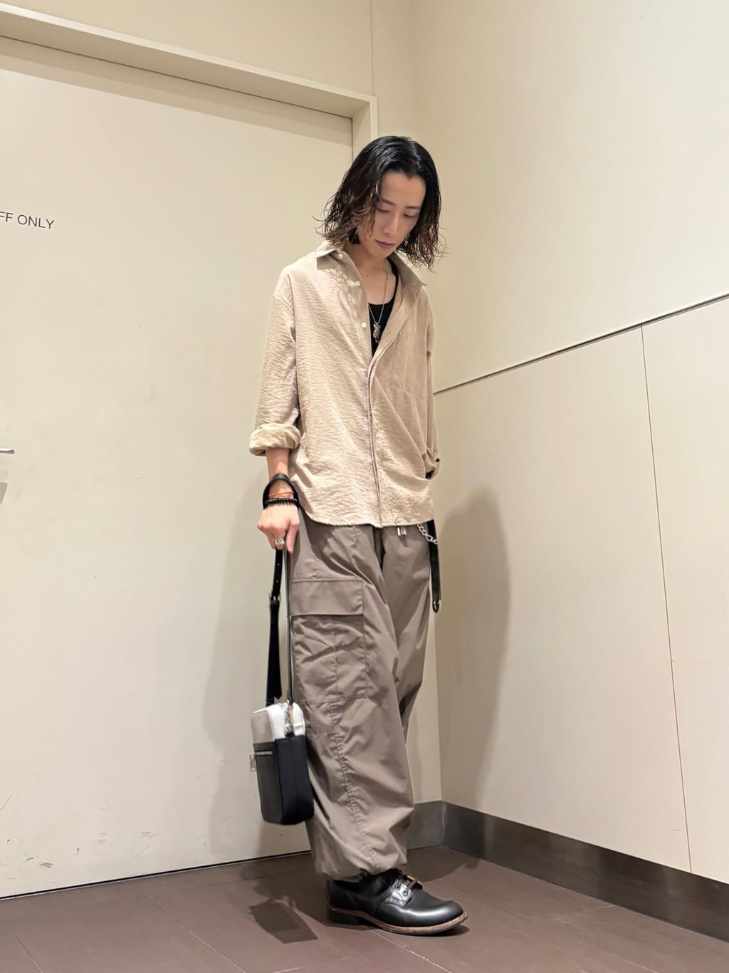 ナノシーさんの「tk.TAKEO KIKUCHI｜バギーバレルカーゴパンツ」を使ったコーディネート