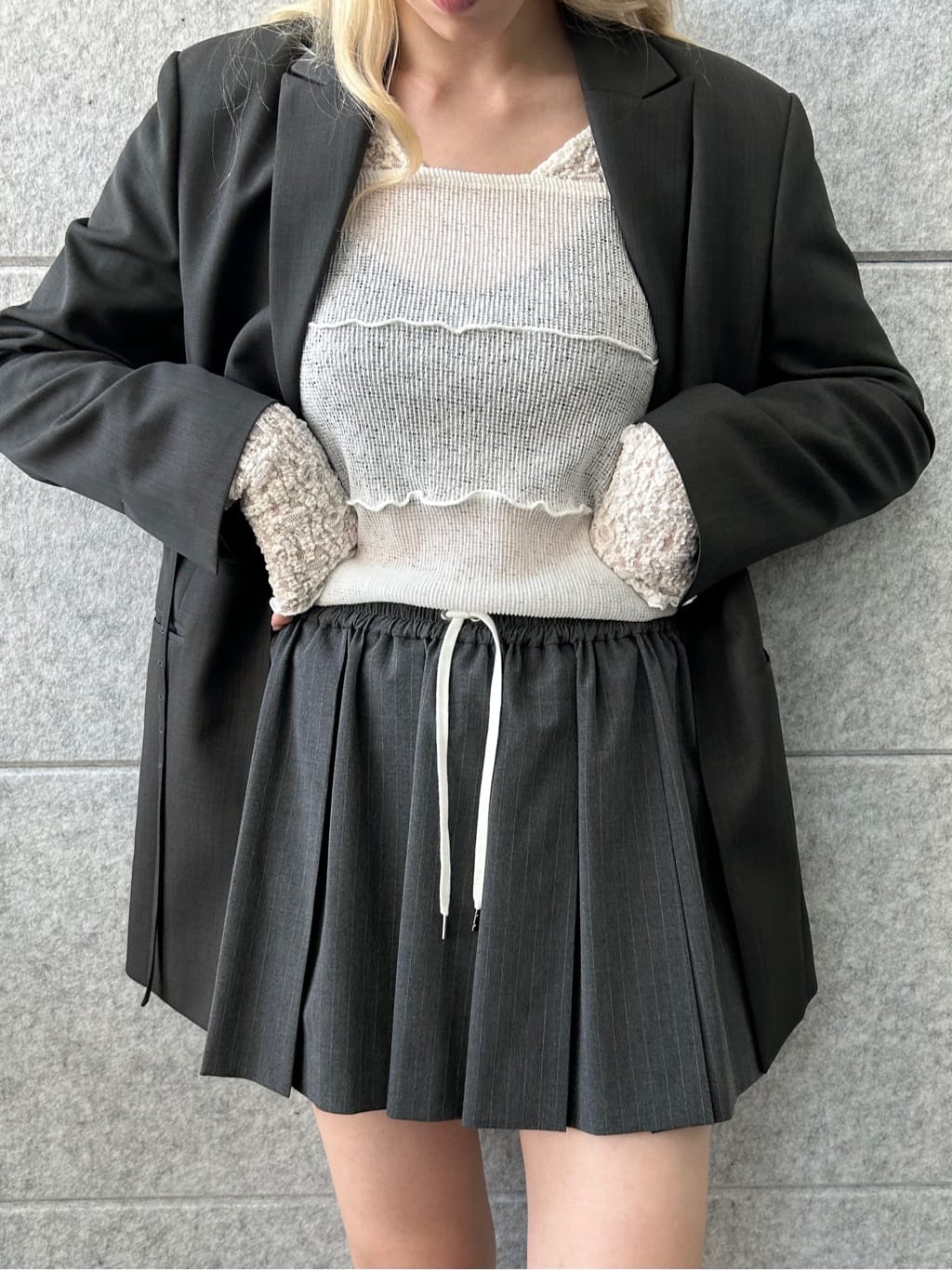 honoka Aさんの「CODE A｜tailored mood mini skirt」を使ったコーディネート