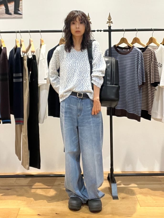 misaさんの「DRESSTERIOR｜ヴィンテージ加工ワイドデニムパンツ」を使ったコーディネート
