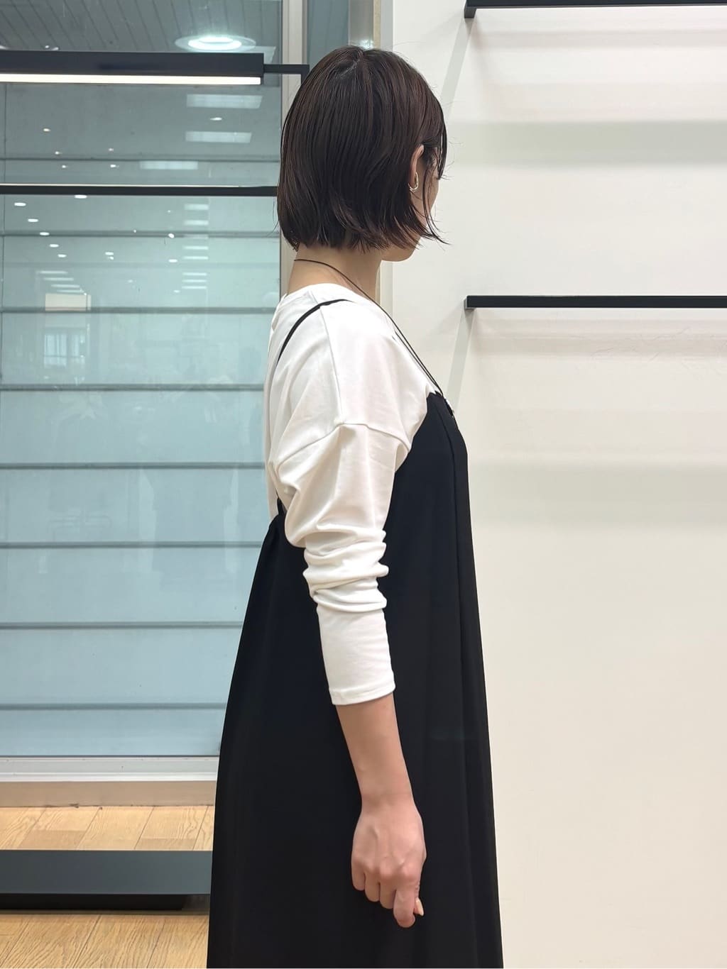 asamiさんの「INDIVI｜【UVケア】プリントフォトロングTシャツ」を使ったコーディネート
