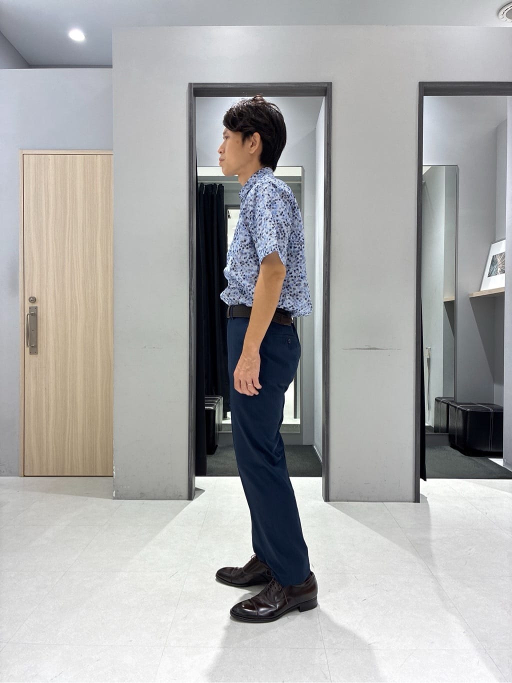 わいずみさんの「TAKEO KIKUCHI｜【COOL CITY WEAR】アーバンクール パンツ /接触冷感・吸水速乾」を使ったコーディネート