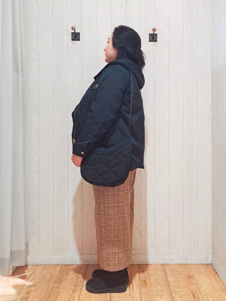 kotomiさんの「SHOO･LA･RUE｜【S-LL】ゆるシルエットな メランジタートルニット」を使ったコーディネート