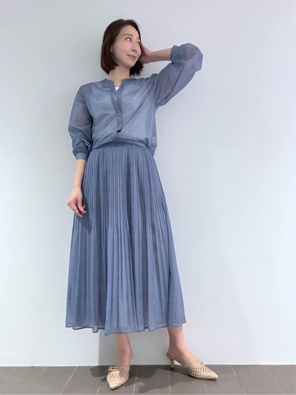 Yukaさんの「COUP DE CHANCE｜【手洗い可】シアーブラウス」を使ったコーディネート