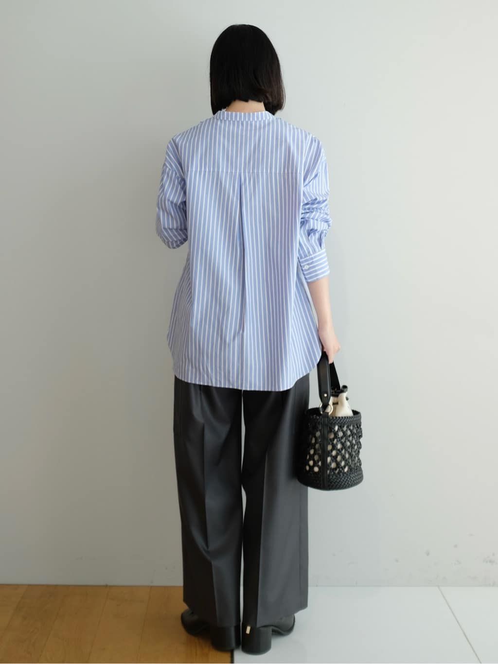 Kishimotoさんの「DRESSTERIOR｜◆ショートブーツ」を使ったコーディネート