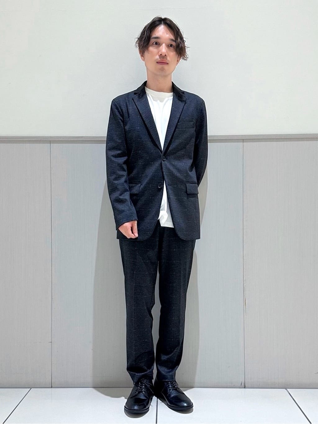 tomoyaさんの「THE SHOP TK｜ライトTRジャージジャケット【洗濯機OK/毛玉ができにくい/ストレッチ/セットアップ可】」を使ったコーディネート