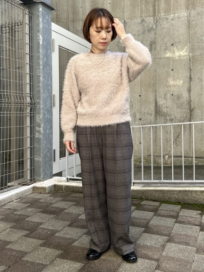 ga_riさんの「THE SHOP TK｜着るたびときめく ふんわりフェザーシャギーニット」を使ったコーディネート