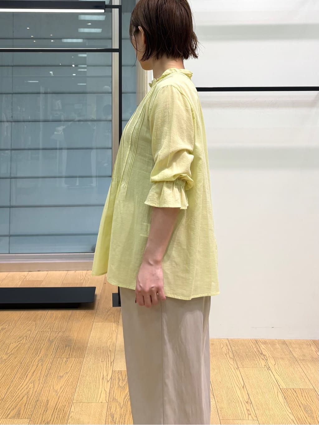 asamiさんの「INDIVI｜【洗える/コットン】ピンタックシアーブラウス」を使ったコーディネート