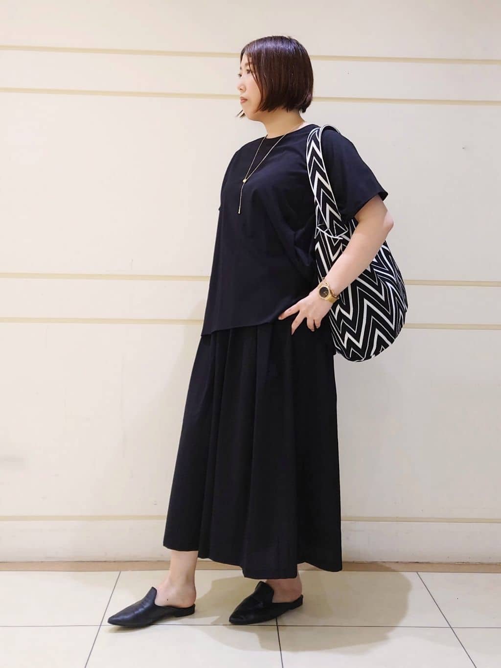 Itoさんの「INDIVI｜【体型カバー】スクエアブラウス」を使ったコーディネート