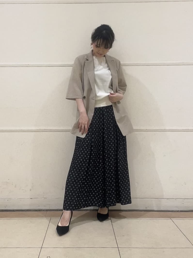 watanabeさんの「UNTITLED｜【吸水速乾/洗える】ハーフスリーブジャケット」を使ったコーディネート
