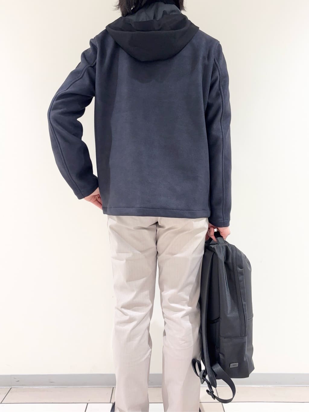 及川さんの「TAKEO KIKUCHI｜【JUST ONE LAYER】ダウンファブリック ジップアップ フード ブルゾン」を使ったコーディネート
