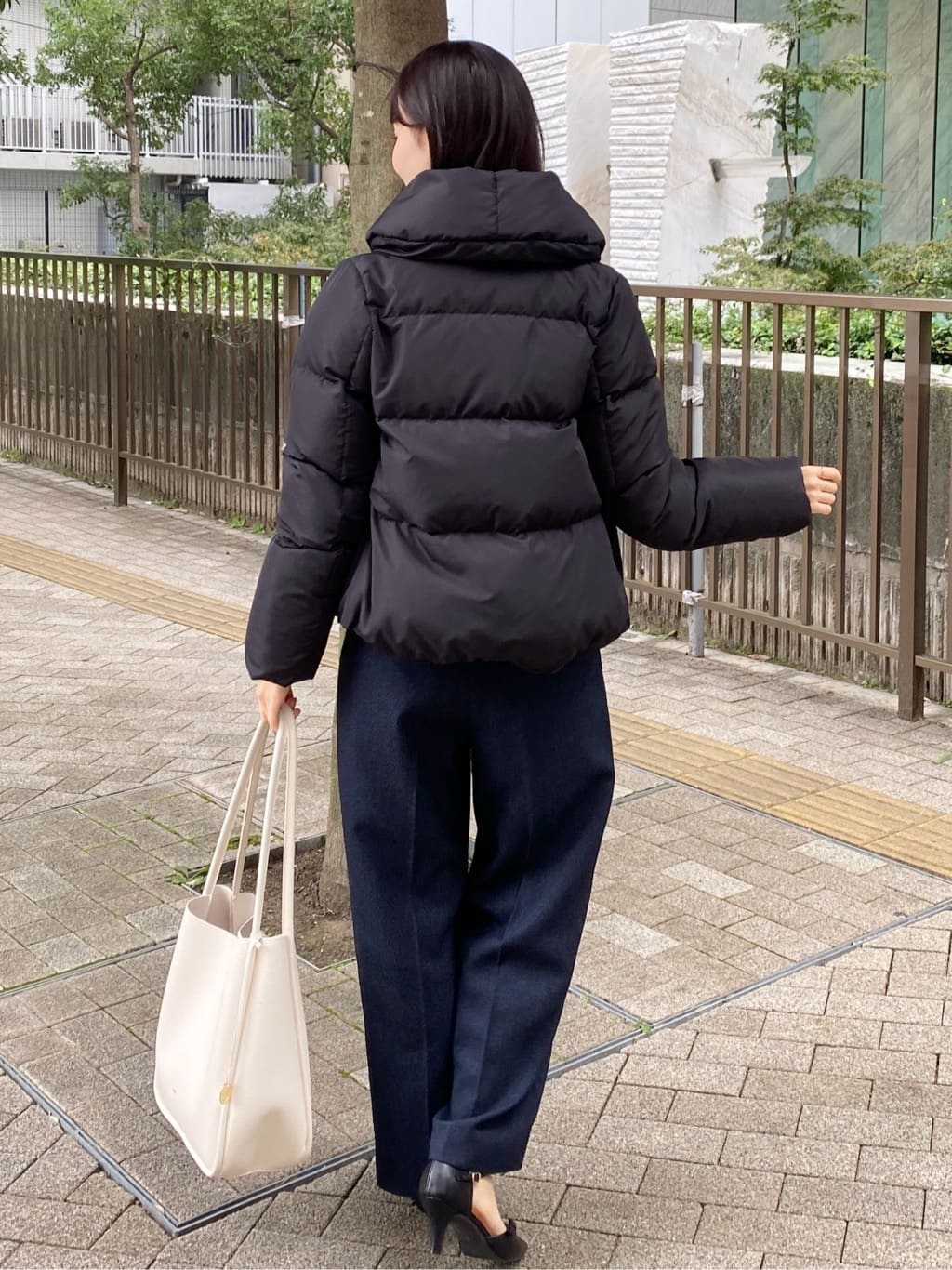 みさかさんの「index｜サイドリボンバイカラーニット【洗濯機OK】」を使ったコーディネート